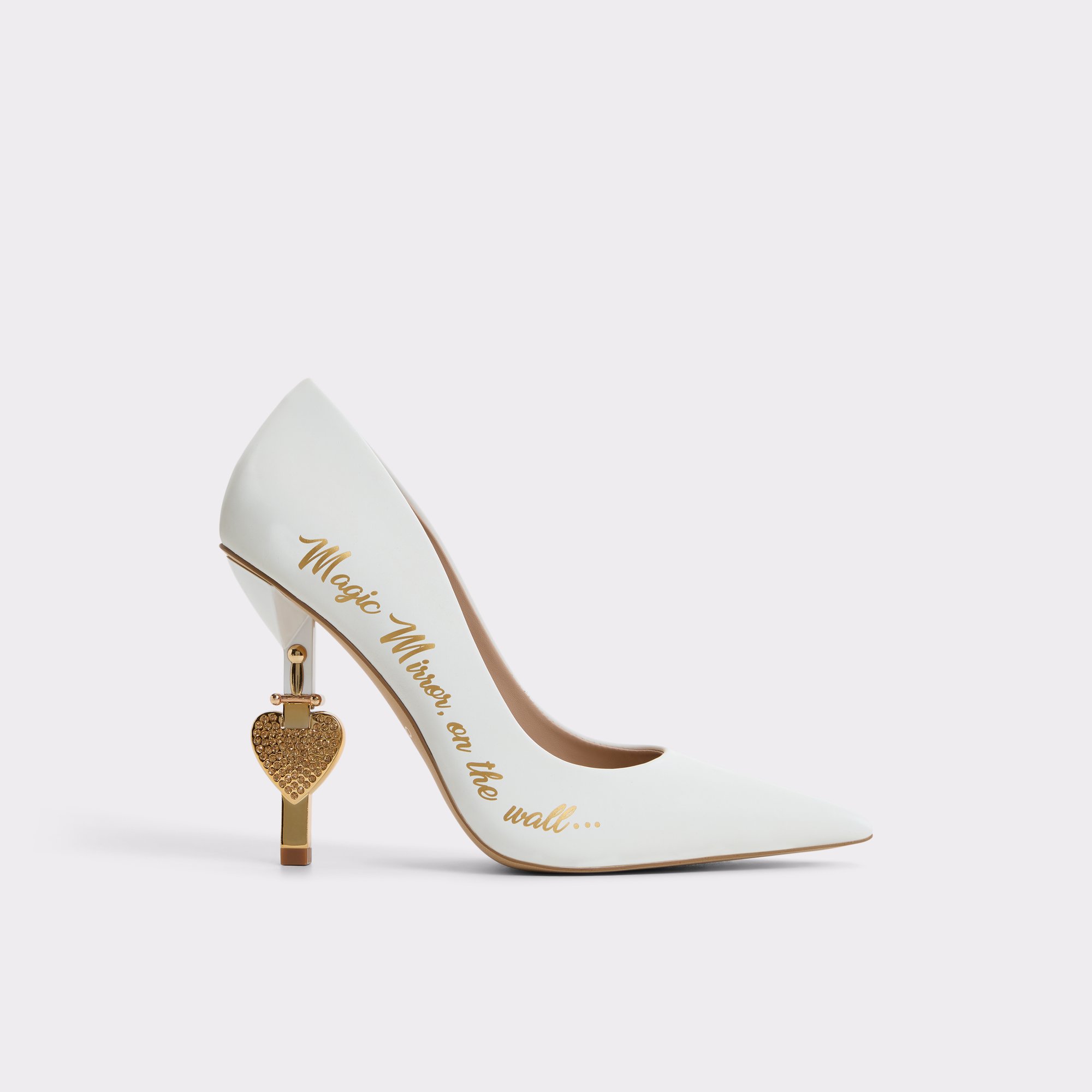 Snowwhiteheel